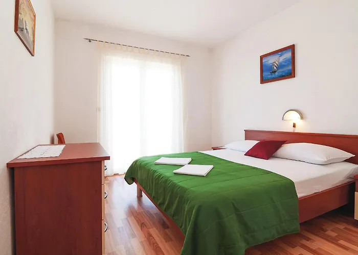 Appartement Cozy In Pag With Kitchen Pag Town